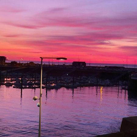 A Babord Fecamp Appartement Vue Port Et Mer Linge Inclus Exterior foto